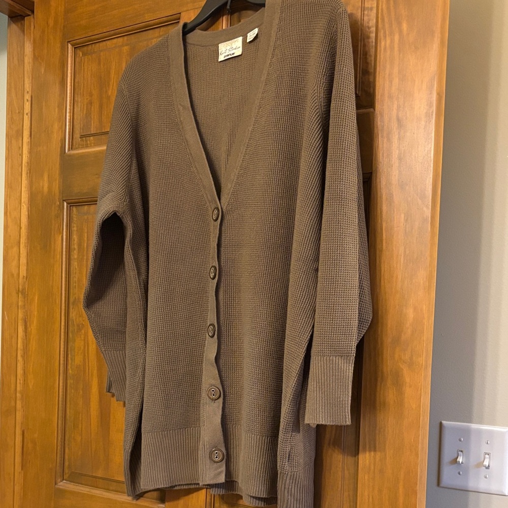 Avenue Taupe Button-Up Women's Cardigan